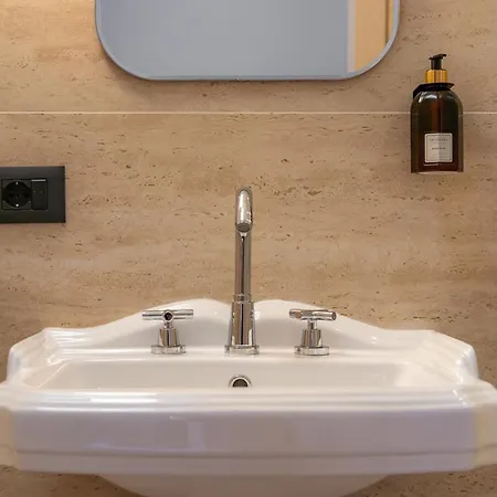 בית הארחה Agnello 3*